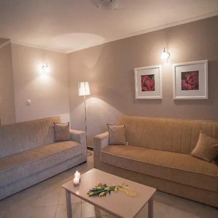 Theodora Apart-hotel Nikiana
