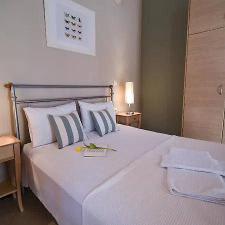 Theodora Aparthotel 3*