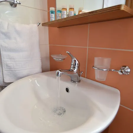 Aparthotel Theodora Nikiana