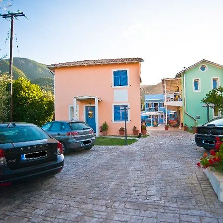 Theodora Apart-hotel Nikiana