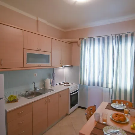 Apart-hotel Theodora