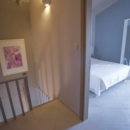 Apart-hotel Theodora 3*