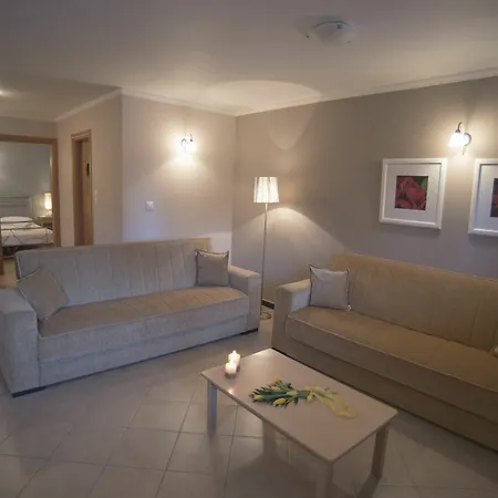 Apart-hotel Theodora