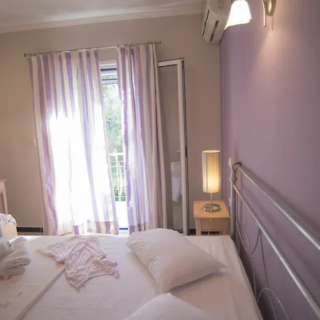 Apart-hotel Theodora Nikiana
