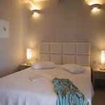 Aparthotel Theodora Nikiana