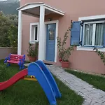 Theodora Aparthotel 3*