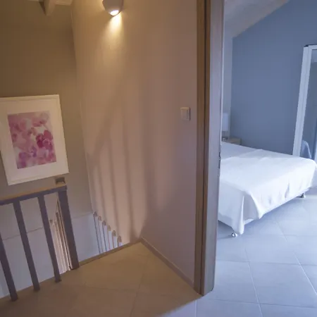 Theodora Aparthotel