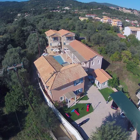 Aparthotel Theodora