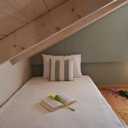 Theodora Aparthotel 3*