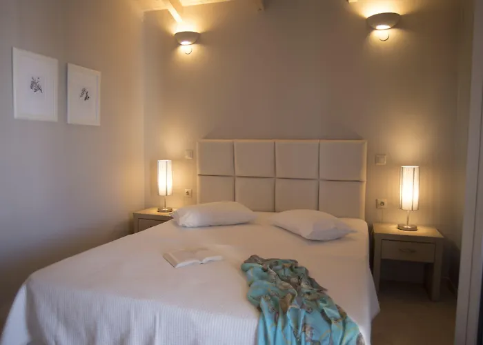 Aparthotel Theodora Nikiana